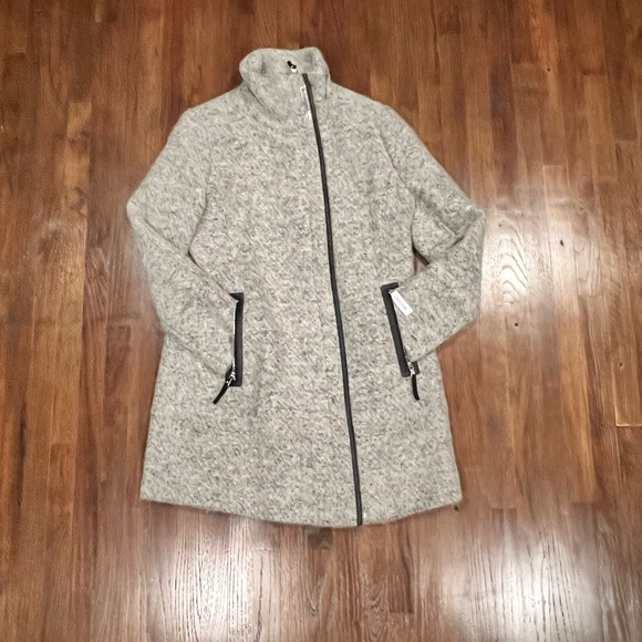 Calvin Klein Women’s Gray Wool Blend Asymmetrical Walker Coat - Picture 4 of 15